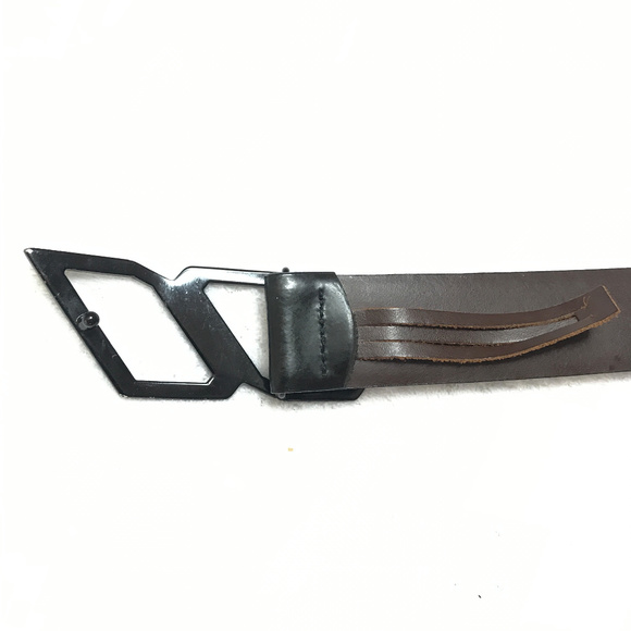NEW Authentic Dolce &Cabbana leather vintage belt